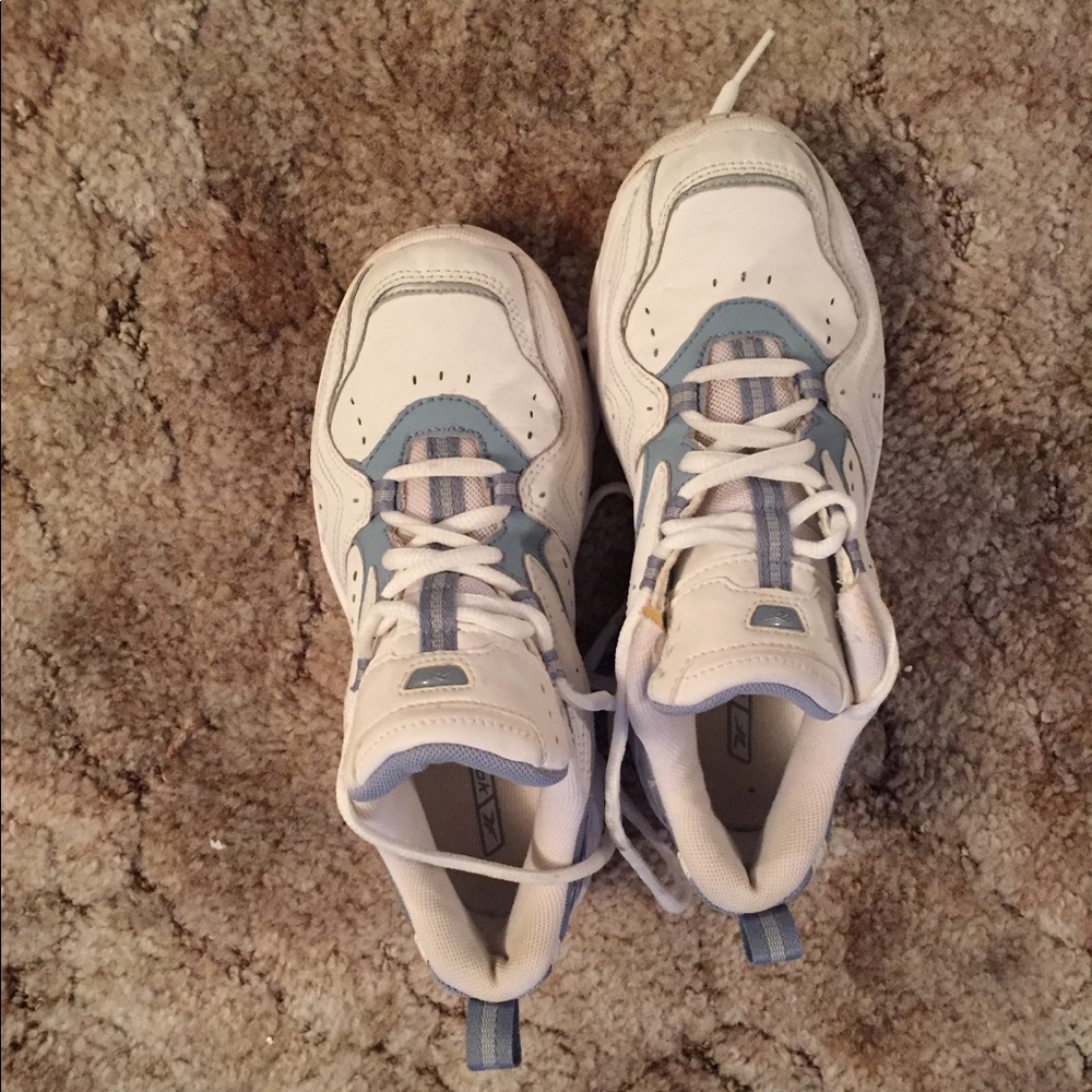 Women’s Reebok Tennis Shoes